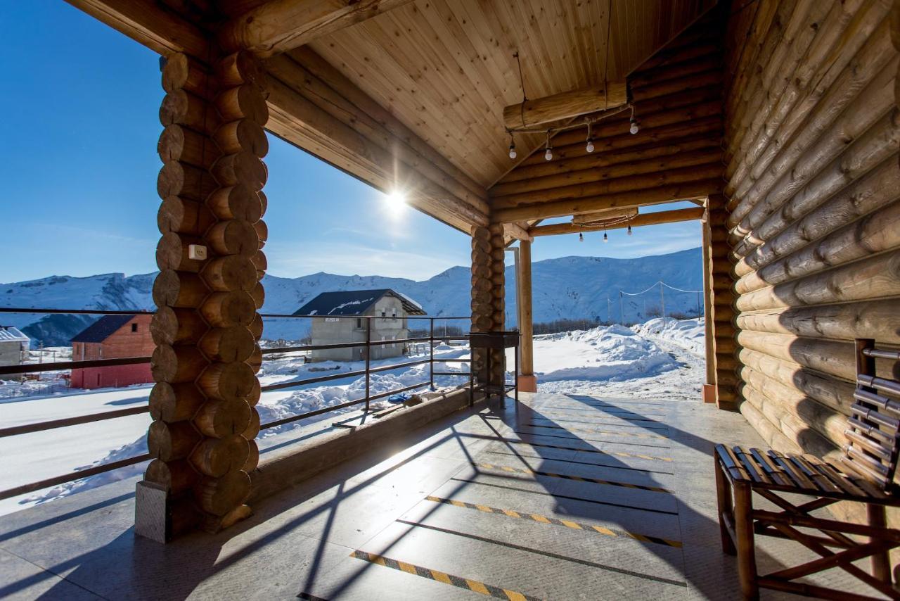 Snow Time Eco Chalet Гудаури Экстерьер фото